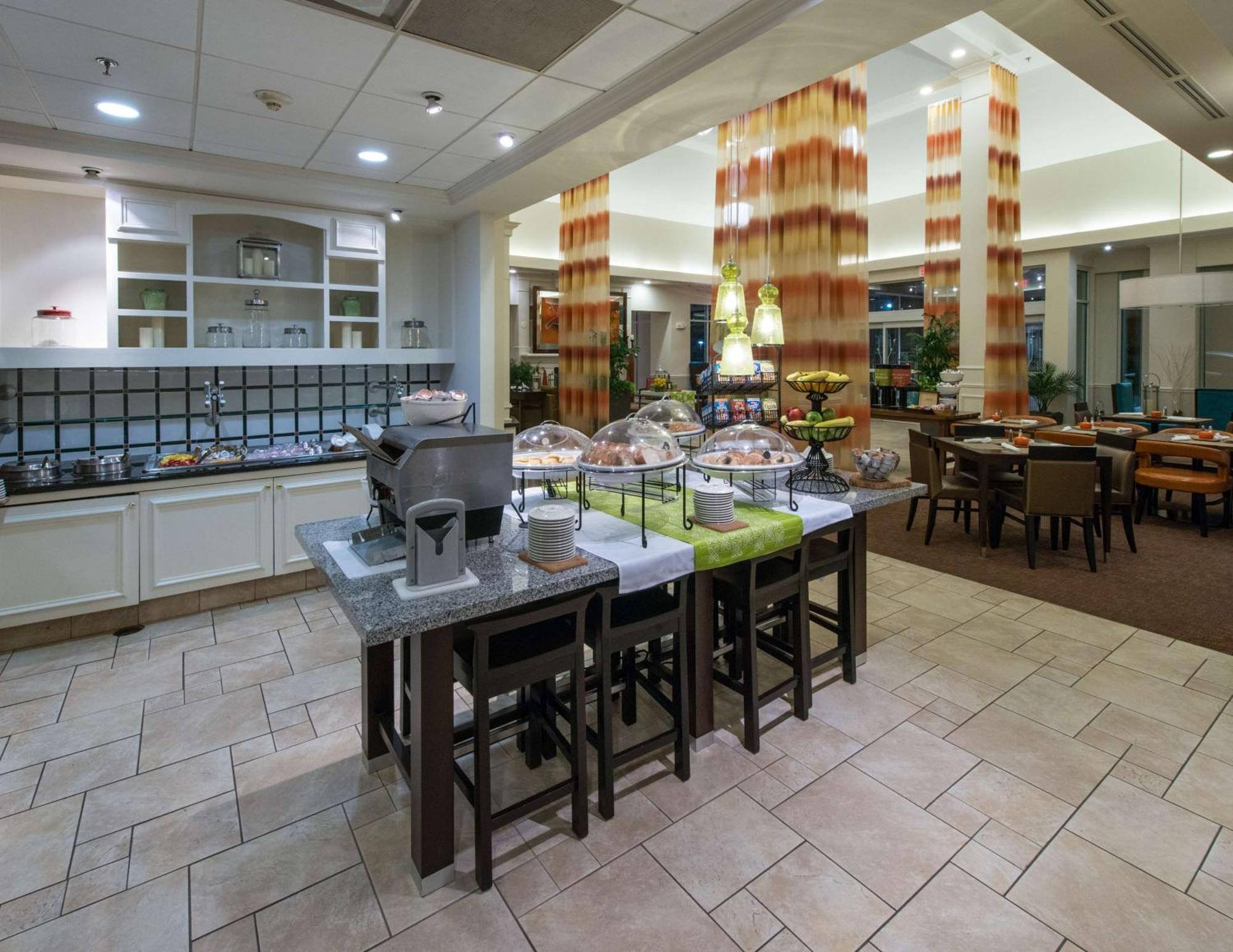 Hilton Garden Inn Tallahassee Central Eksteriør bilde