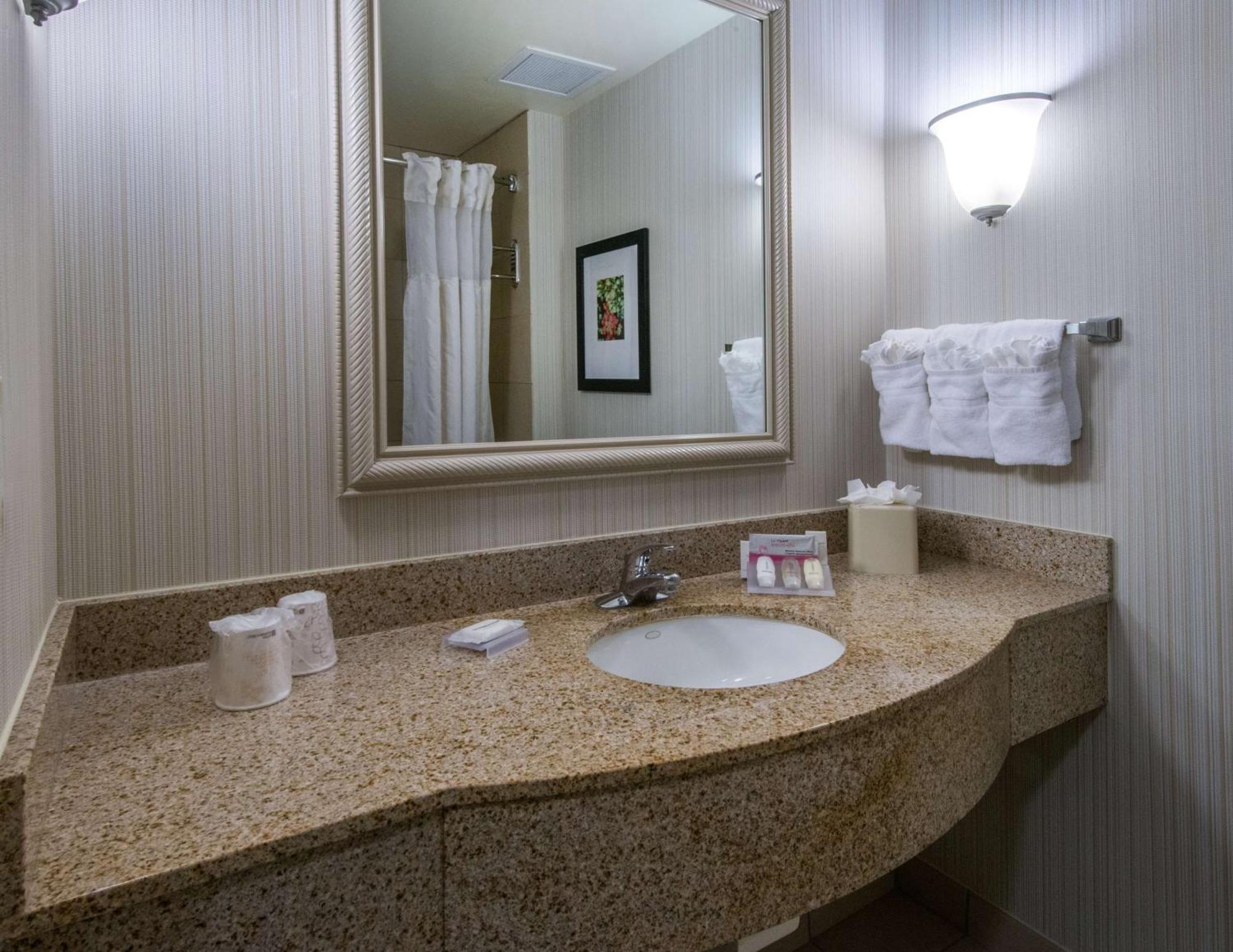 Hilton Garden Inn Tallahassee Central Eksteriør bilde