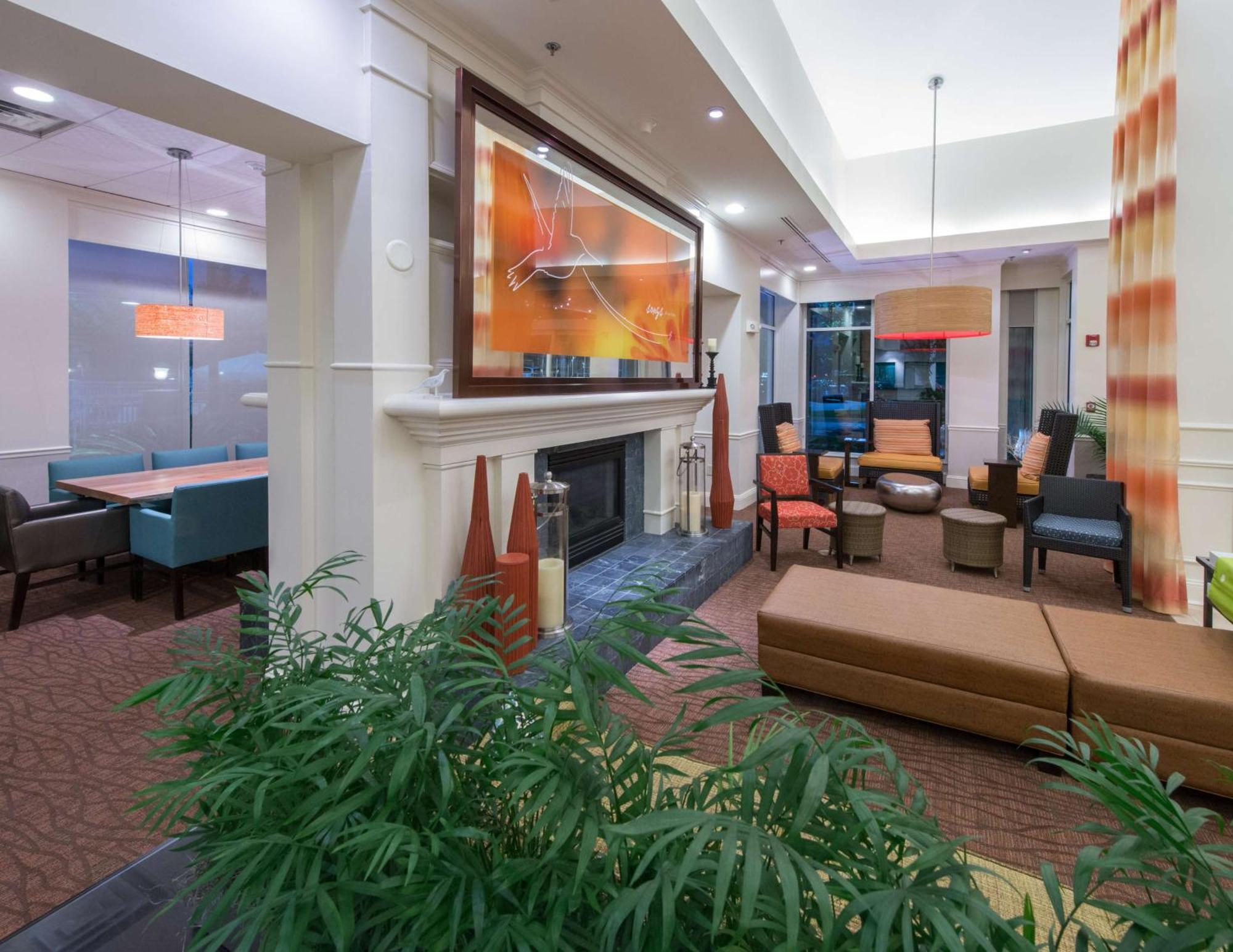 Hilton Garden Inn Tallahassee Central Eksteriør bilde
